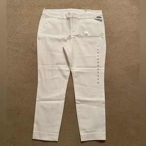 Old Navy Women’s Pixie White Pants - 16